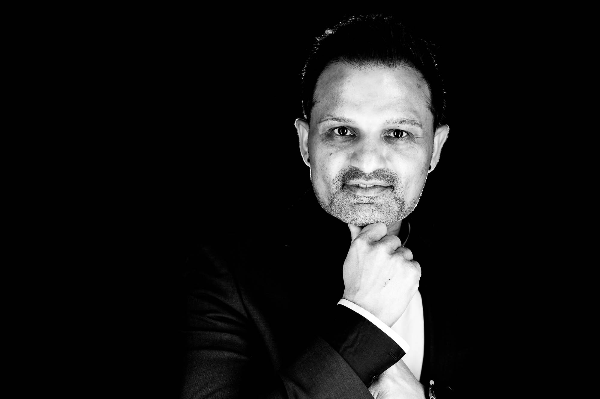 Export x3 Headshot  06479 Dez 01 2019 Headshots 2019  Miro Nicole Nadine 2